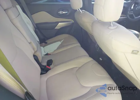 2017 Jeep Cherokee Latitude 4X4 из США, поврежденный, VIN 1C4PJMCB7HW649237